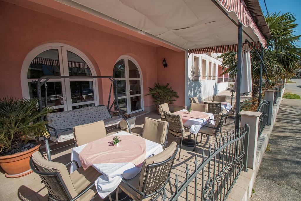 Hotel Hygge Biograd Na Moru Ngoại thất bức ảnh
