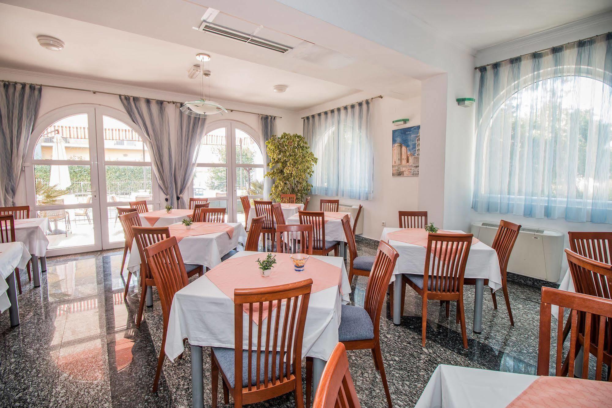 Hotel Hygge Biograd Na Moru Ngoại thất bức ảnh