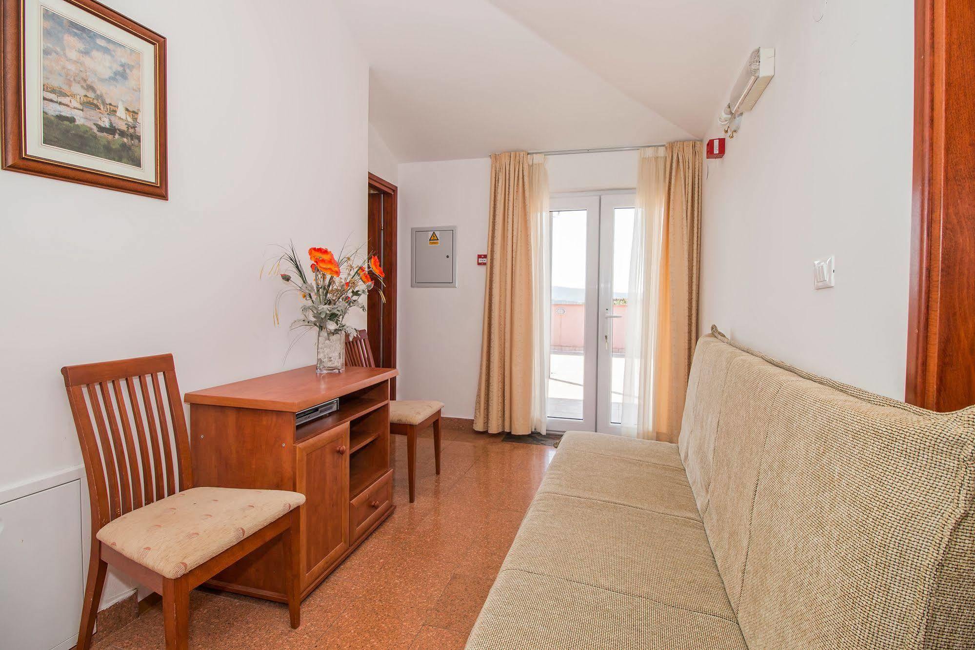 Hotel Hygge Biograd Na Moru Ngoại thất bức ảnh