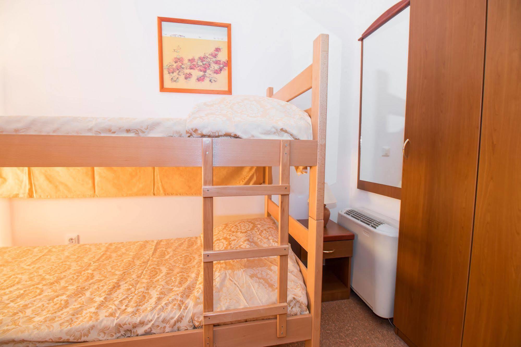 Hotel Hygge Biograd Na Moru Ngoại thất bức ảnh